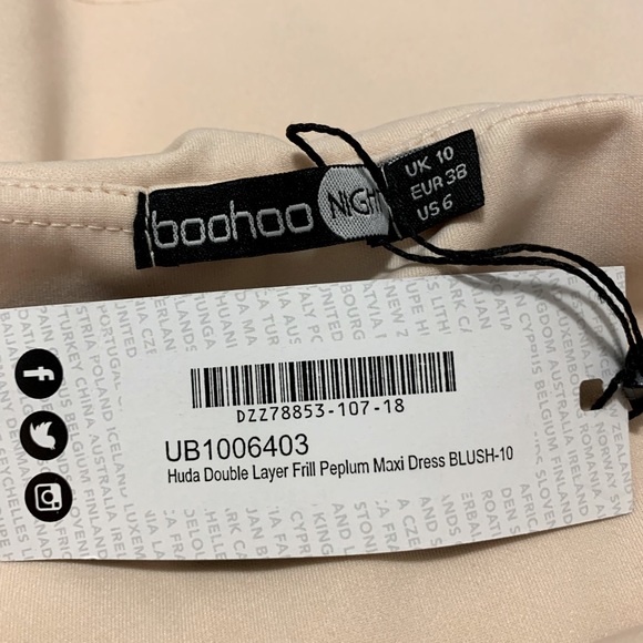 Boohoo dress- NWT maxi length - Picture 3 of 5